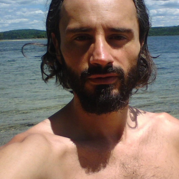 Meet your Posher, AntiHoaxAntiVaxxAntiLies - Picture 5 of 5